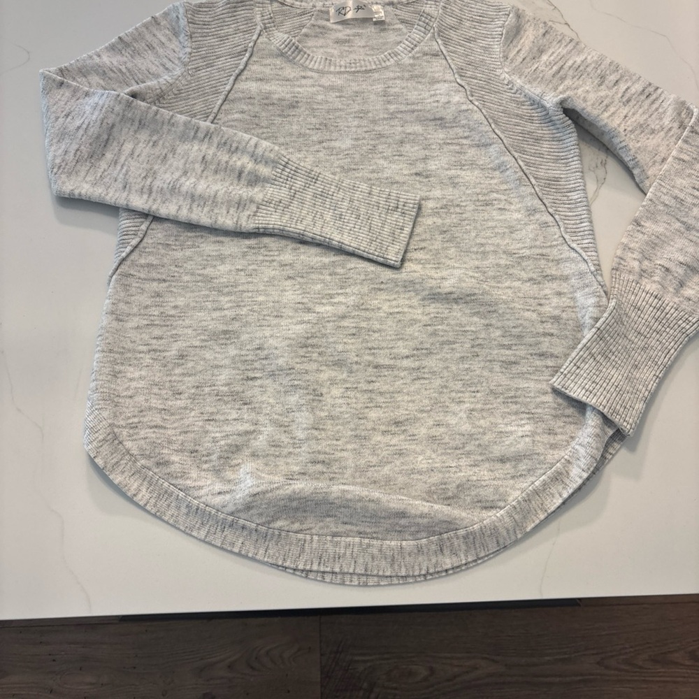Cozy Soft RD Style Gray Crew Neck Long Sleeve Sweater - Picture 7 of 8